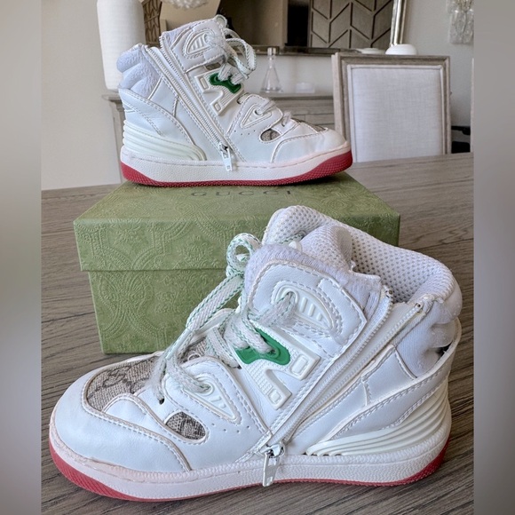 GUCCI 🤍🤎 Limited Edition High Top Zip Up Kids Sneakers - Picture 5 of 15
